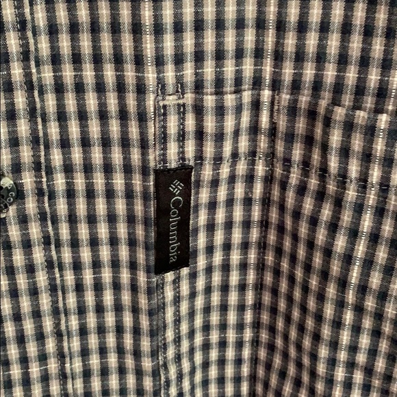 Columbia Men’s Long Sleeved Button Down - NWOT - Picture 3 of 6
